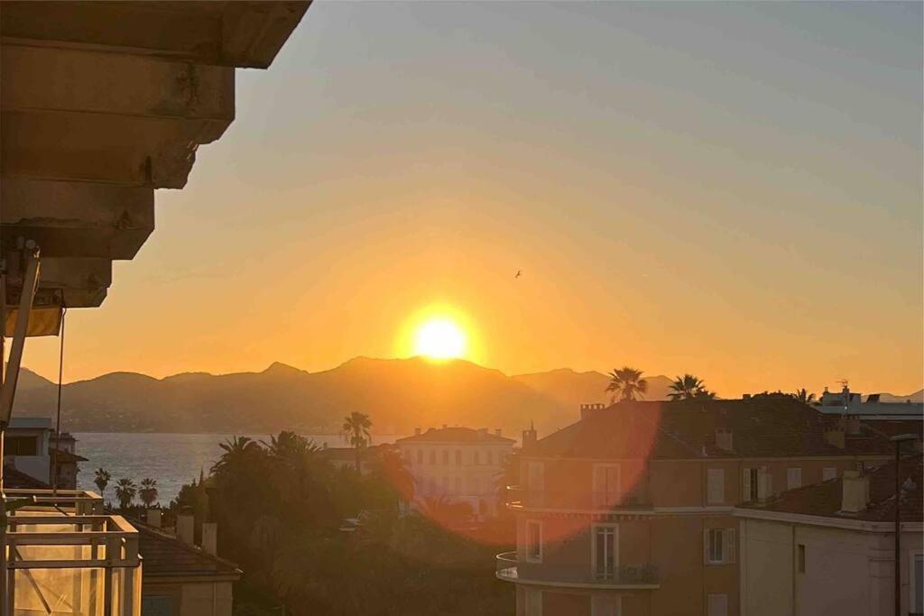 Studio Lumineux A 2 Mn A Pied De La Plage 戛纳 外观 照片