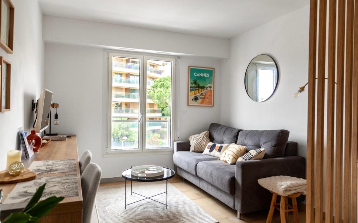 Studio Lumineux A 2 Mn A Pied De La Plage 戛纳 外观 照片