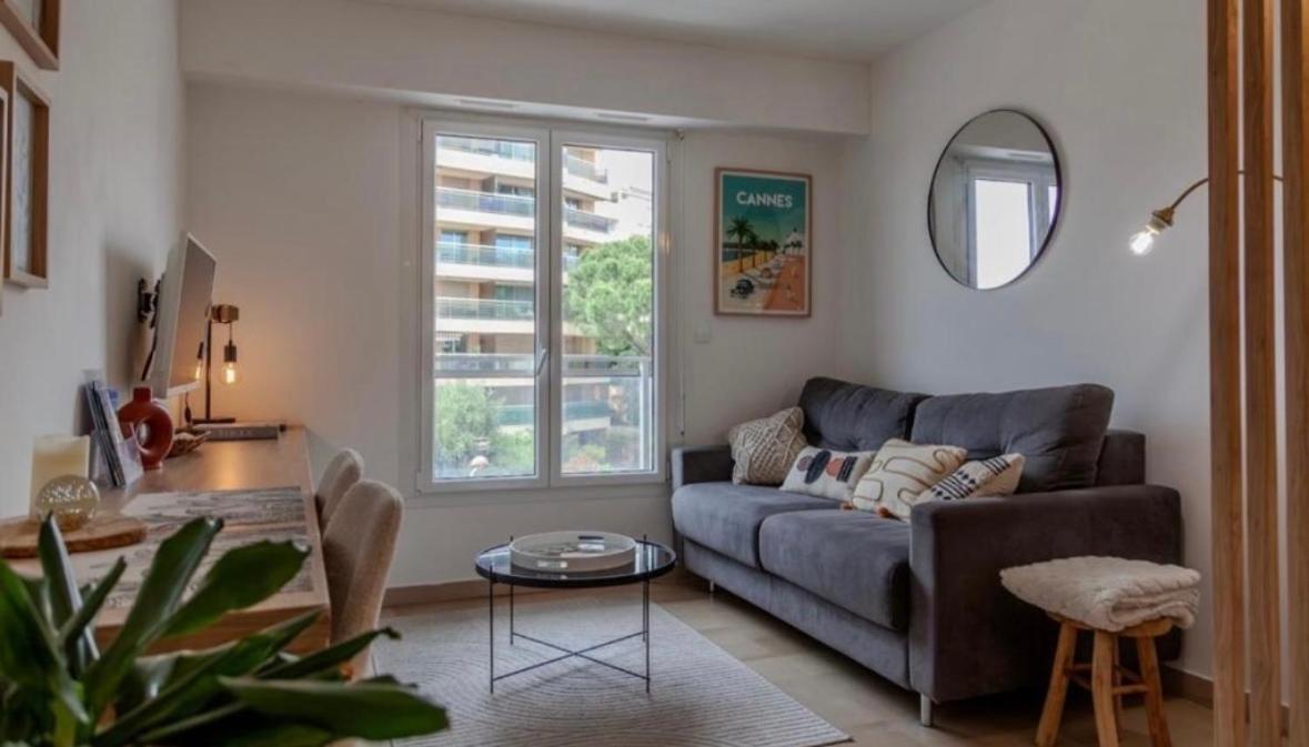 Studio Lumineux A 2 Mn A Pied De La Plage 戛纳 外观 照片